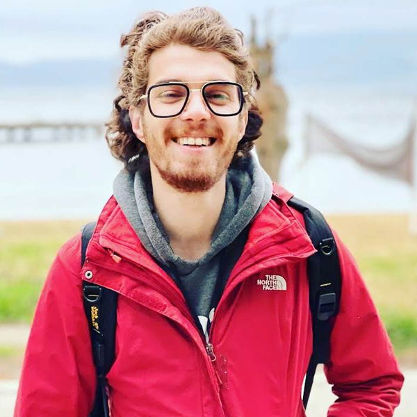 Eski Bir Bağımlıdan Madde Kullananlar İçin Umut Dolu Bir Yolculuk